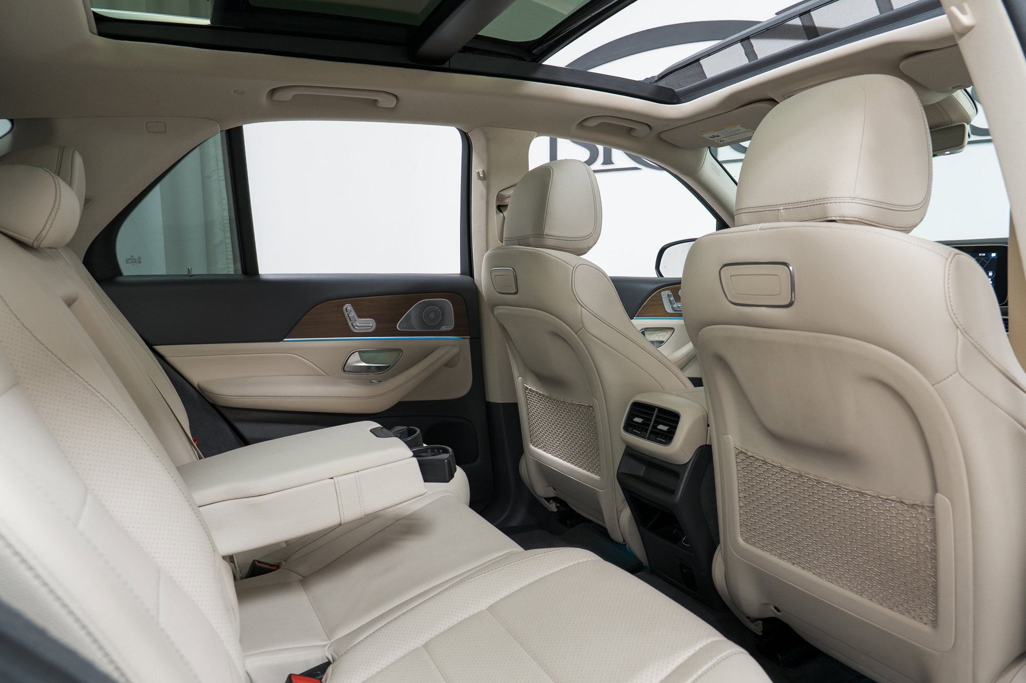 Used 2020 Mercedes-Benz GLE 350 4MATIC image 23