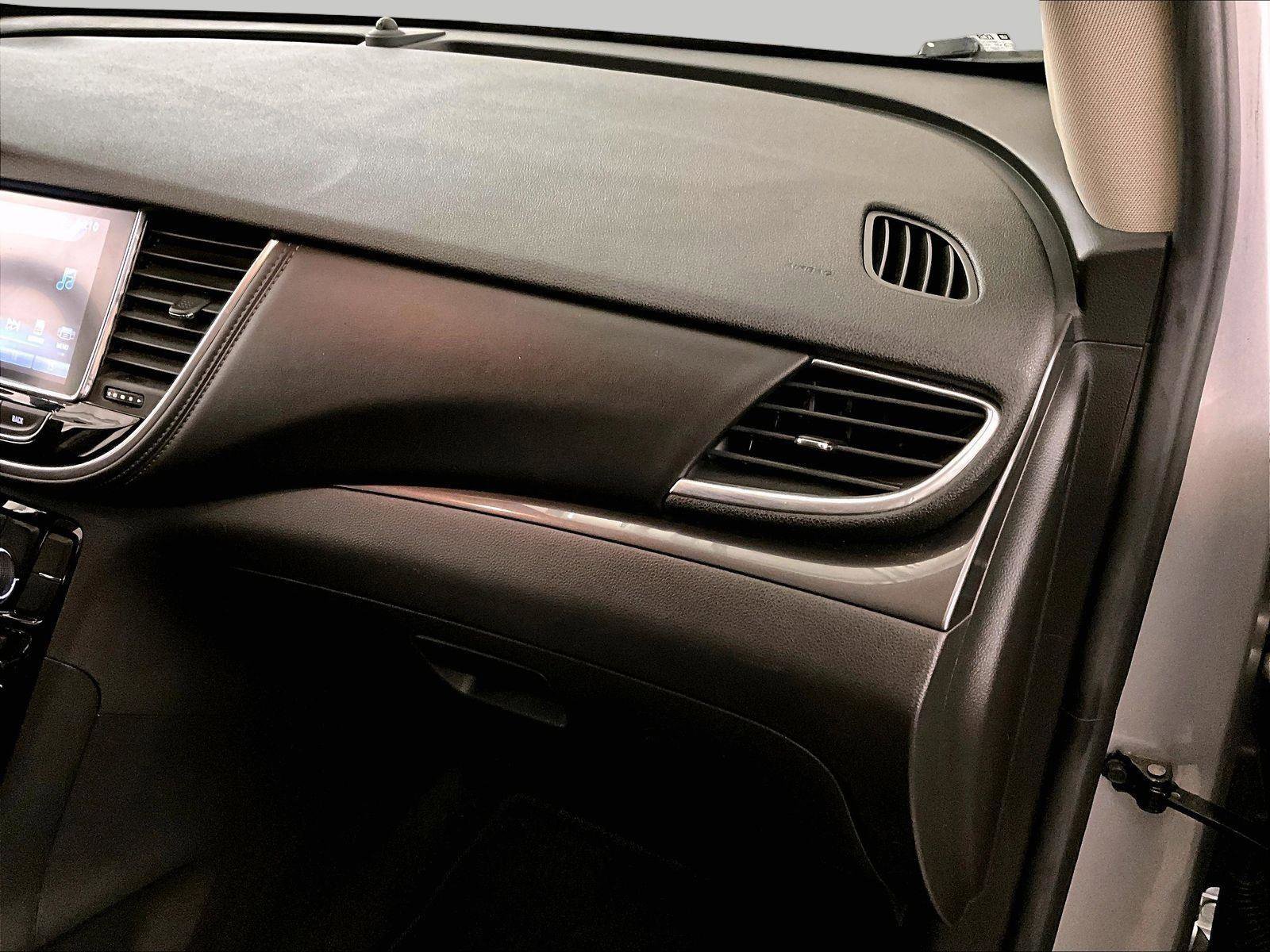 Used 2021 Buick Encore Preferred w/ Safety Package image 15