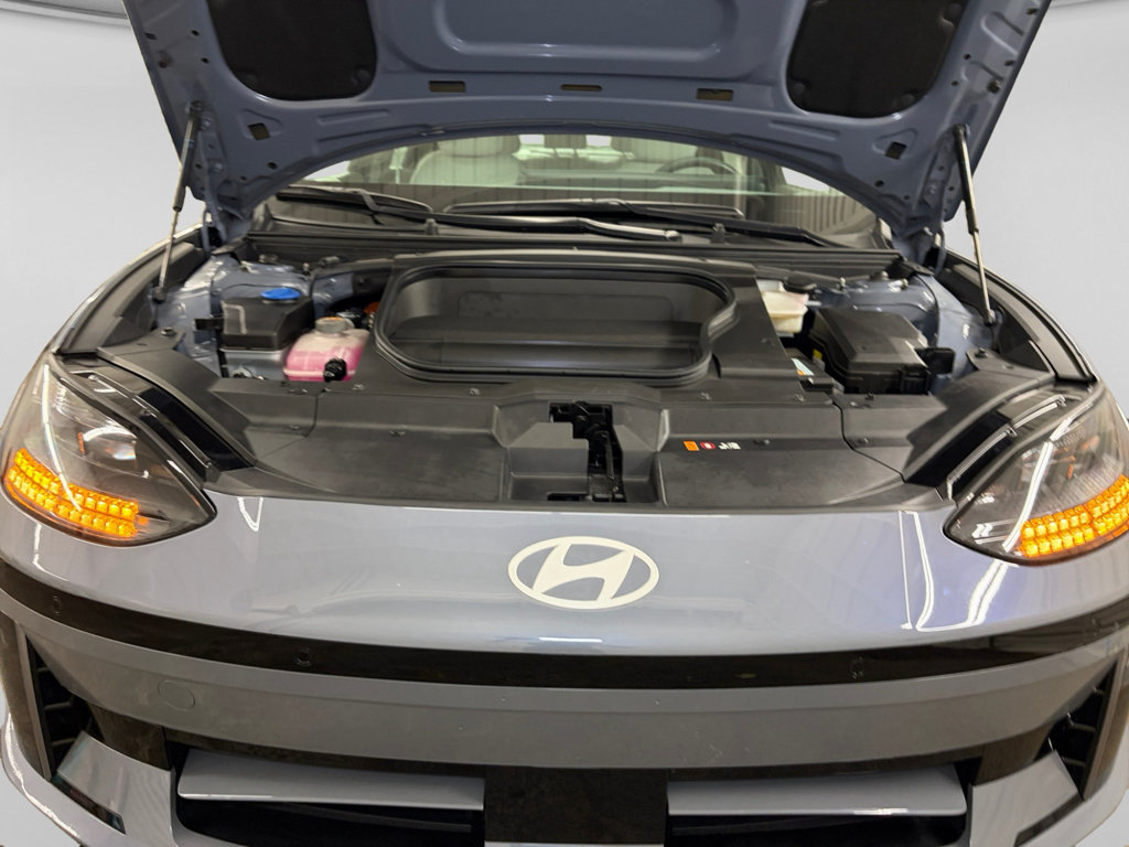 Used 2025 Hyundai Ioniq 6 SEL RWD image 26