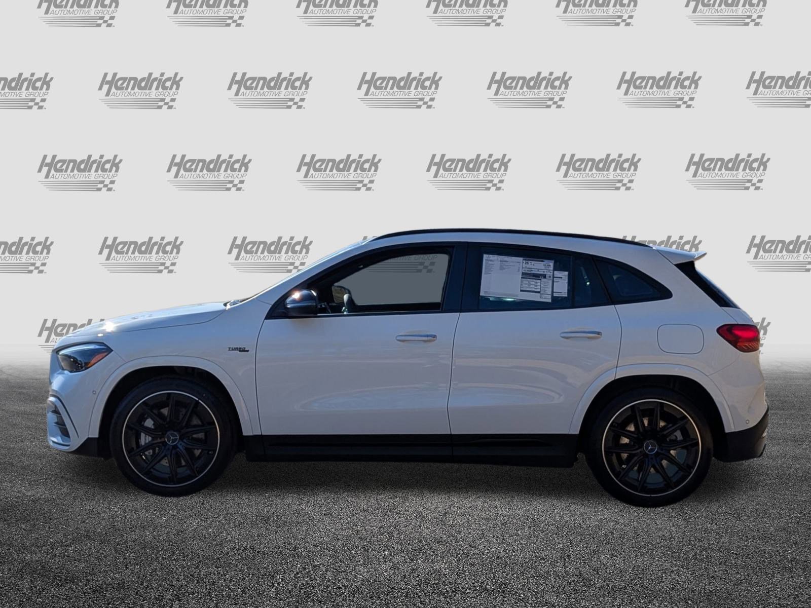 New 2026 Mercedes-Benz GLA 35 AMG 4MATIC image 7