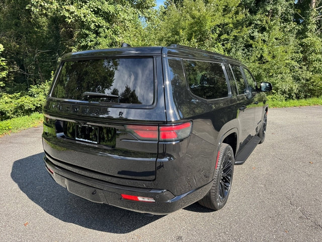 New 2025 Jeep Wagoneer L Series II w/ Premium Group I image 6
