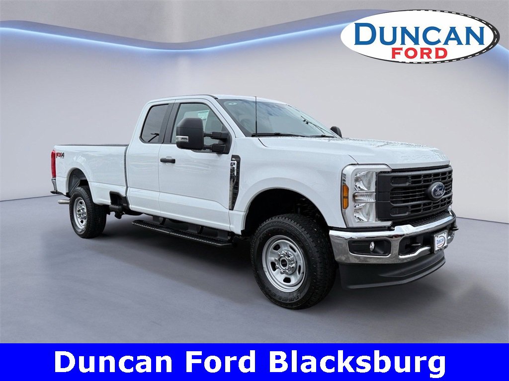 New 2026 Ford F350 XL w/ FX4 Off-Road Package image 1