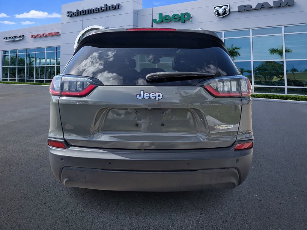 Used 2020 Jeep Cherokee Latitude Plus image 6