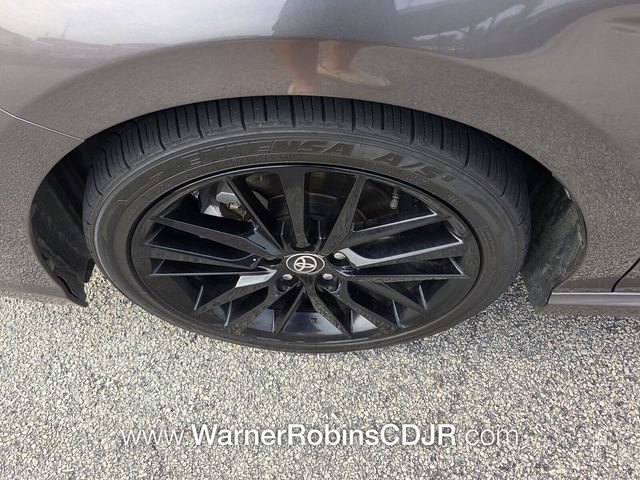 Used 2023 Toyota Camry XSE FWD image 18