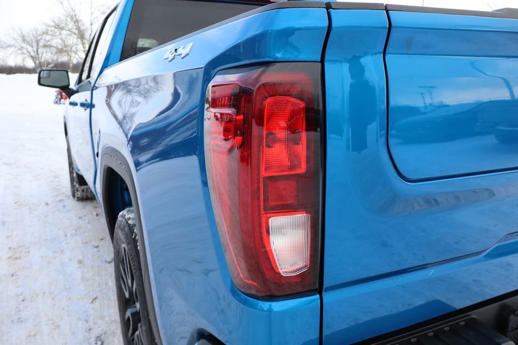 Used 2022 GMC Sierra 1500 Elevation image 31