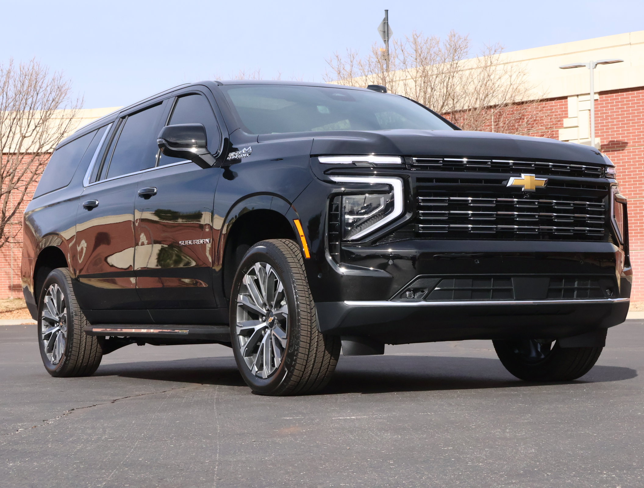 New 2026 Chevrolet Suburban High Country w/ Sun And Tow Package