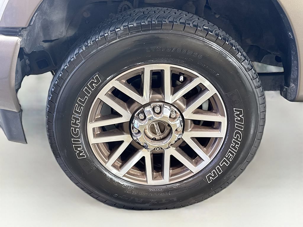 Used 2019 Ford F250 King Ranch w/ FX4 Off-Road Package AWD/4WD image 38