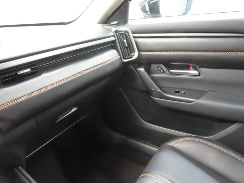 Used 2025 MAZDA CX-50 2.5 Hybrid w/ Premium Plus Pkg AWD/4WD image 18