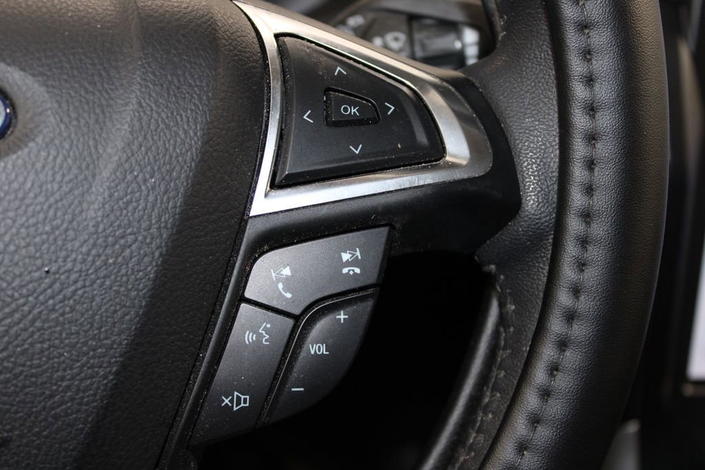 Used 2024 Ford Edge SEL w/ Convenience Package image 22