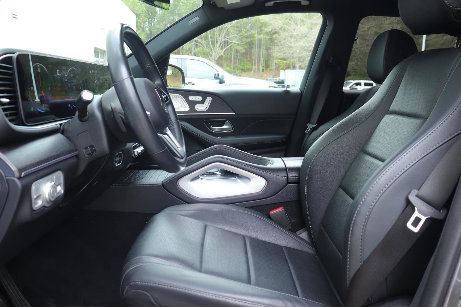 Used 2023 Mercedes-Benz GLE 350 4MATIC image 11