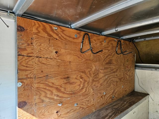 Used 2016 GMC Savana 3500 RWD image 26