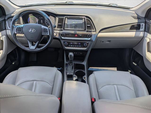 Used 2018 Hyundai Sonata Limited FWD image 17