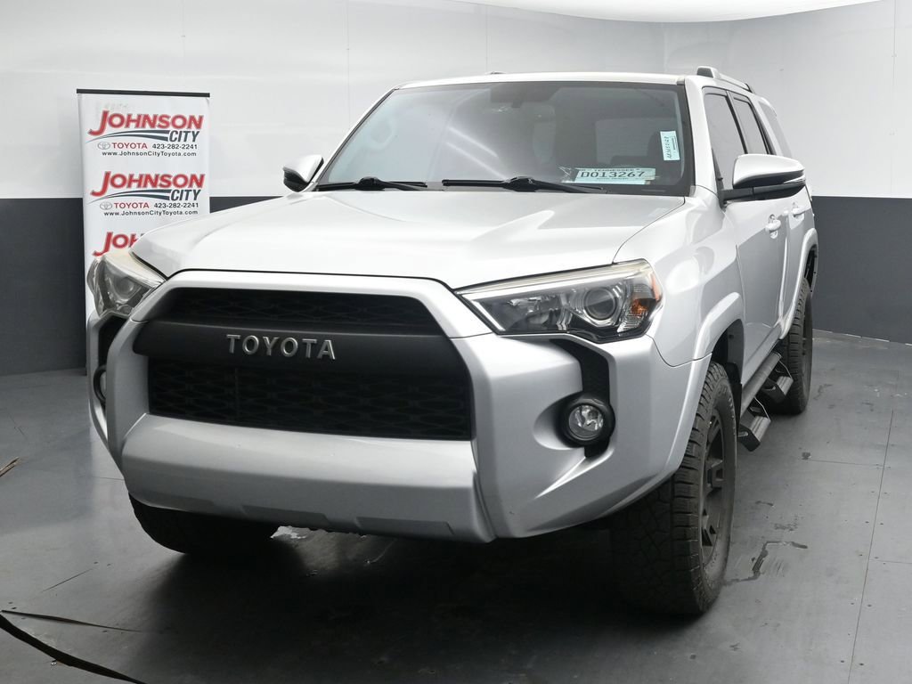 Used 2019 Toyota 4Runner SR5 Premium image 4
