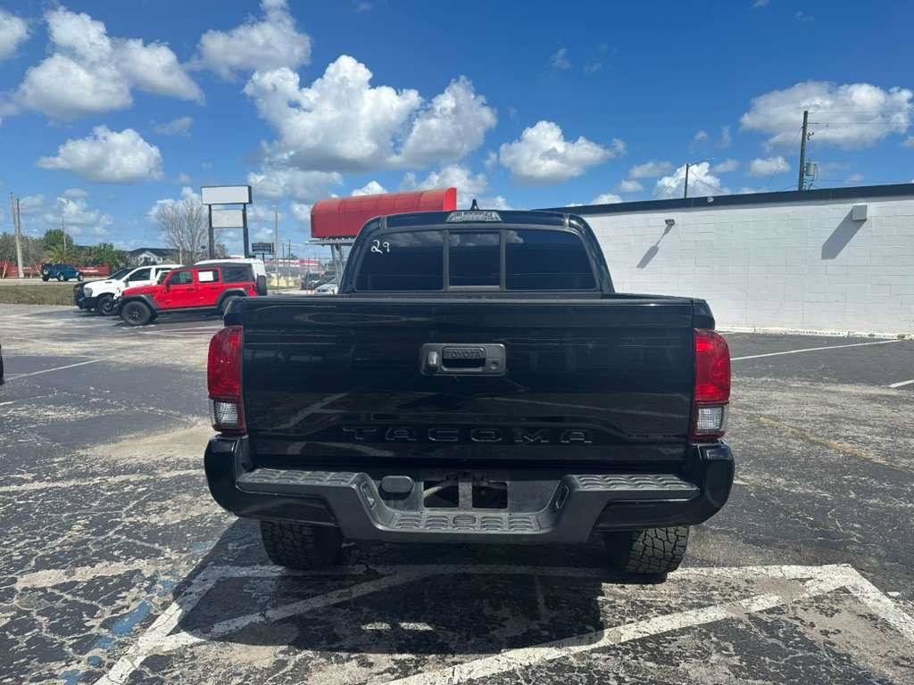 Used 2020 Toyota Tacoma SR w/ SR Convenience Package image 6