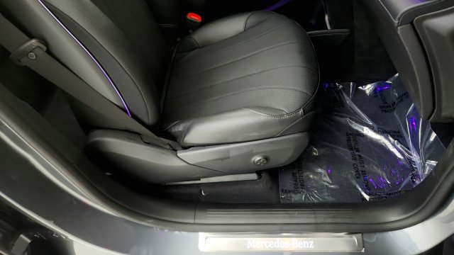 Used 2023 Mercedes-Benz EQE 350+ SUV w/ AMG Line Exterior Package image 36