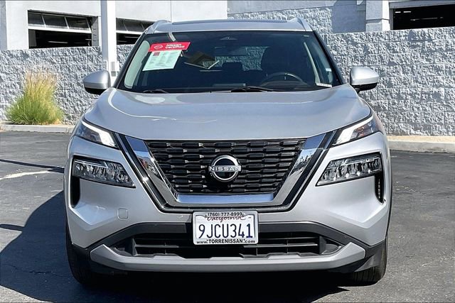 Certified 2023 Nissan Rogue SV w/ SV Premium B Package image 2