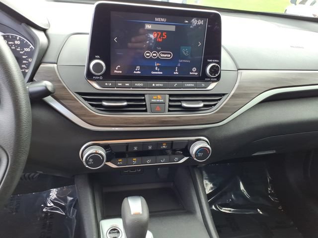 Used 2025 Nissan Altima 2.5 SV AWD/4WD image 13
