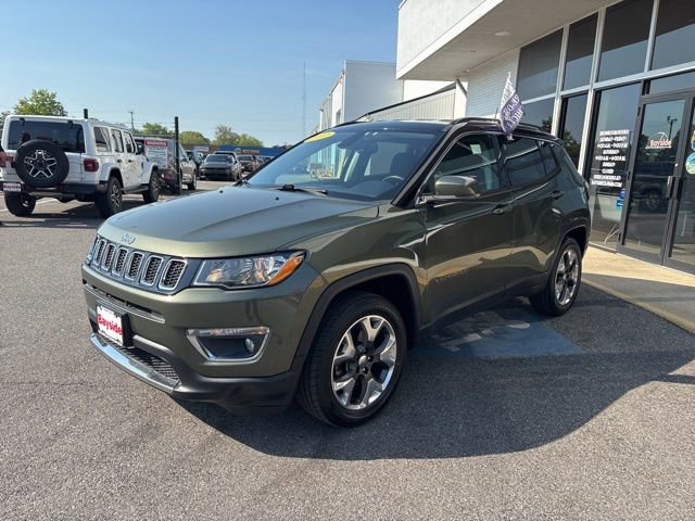 Used 2017 Jeep Compass Limited AWD/4WD image 7