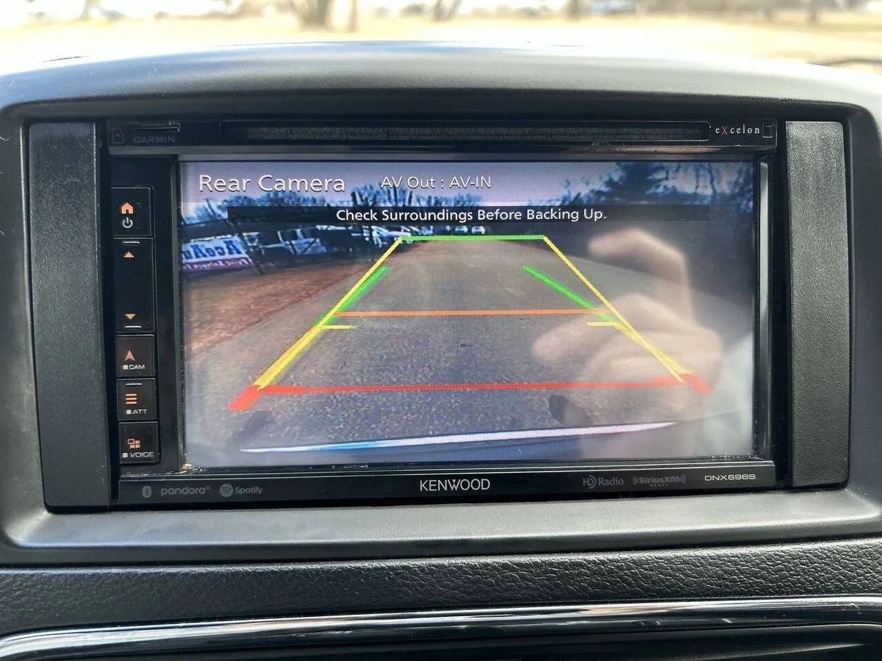 Used 2018 Dodge Grand Caravan SXT FWD image 17