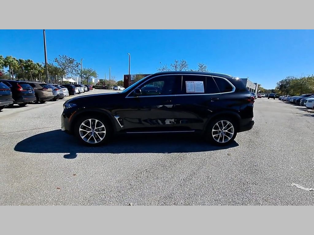 Used 2024 BMW X5 xDrive50e image 44