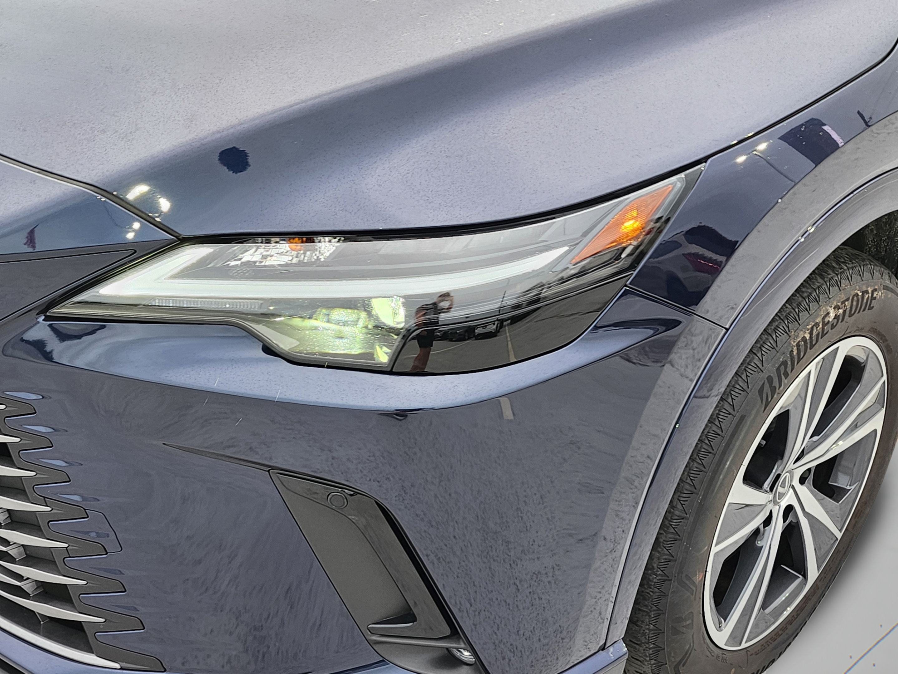 Used 2024 Lexus RX 350 Premium w/ Accessory Package (Z1) FWD image 33