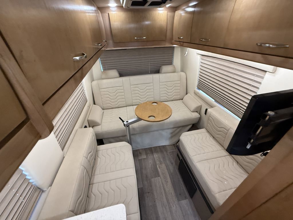 Used 2022 Mercedes-Benz Sprinter 3500 image 61