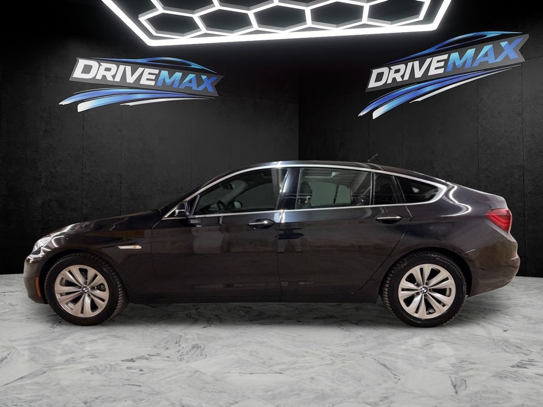 Used 2017 BMW 535i Gran Turismo xDrive w/ Luxury Seating Package AWD/4WD image 8