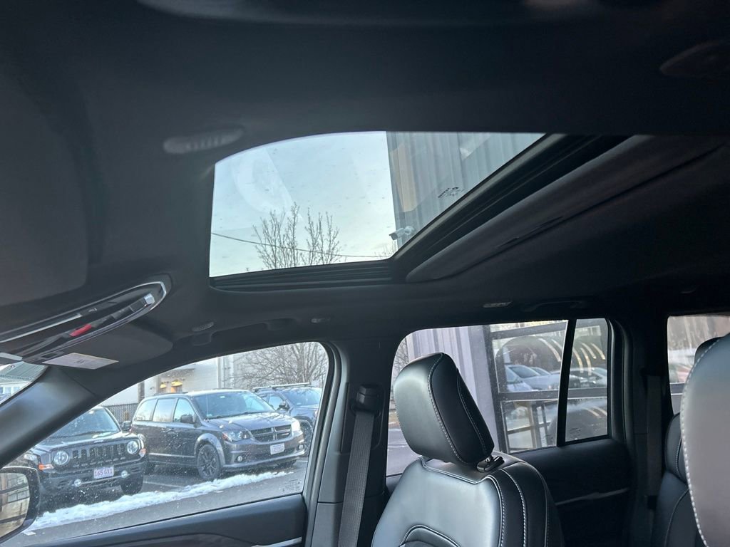 New 2026 Jeep Grand Cherokee Altitude image 23