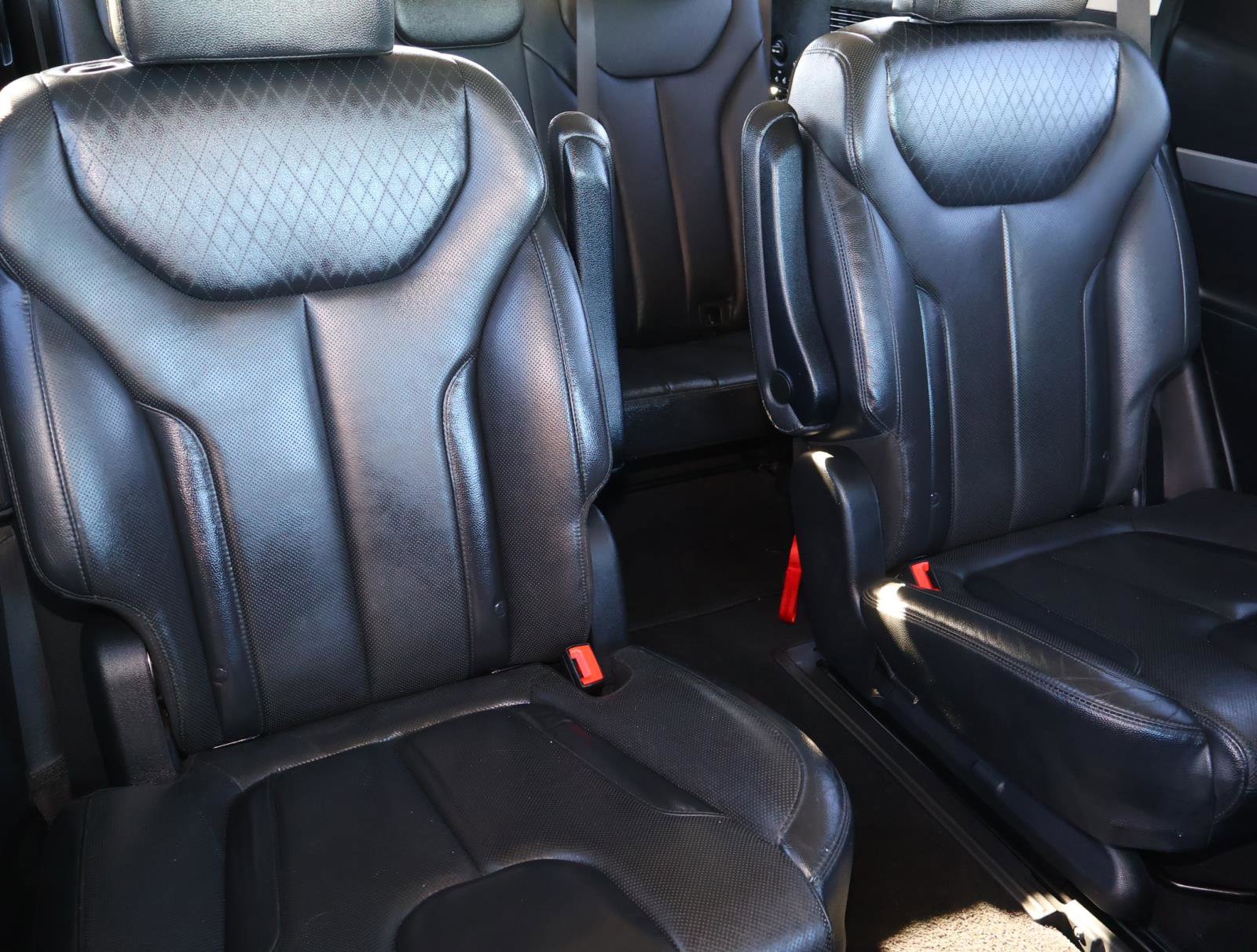 Used 2022 Hyundai Palisade SEL w/ Premium Package image 19