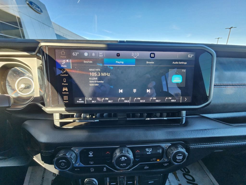 Used 2024 Jeep Wrangler Unlimited Rubicon w/ XTREMEE 35" Tire Package image 14