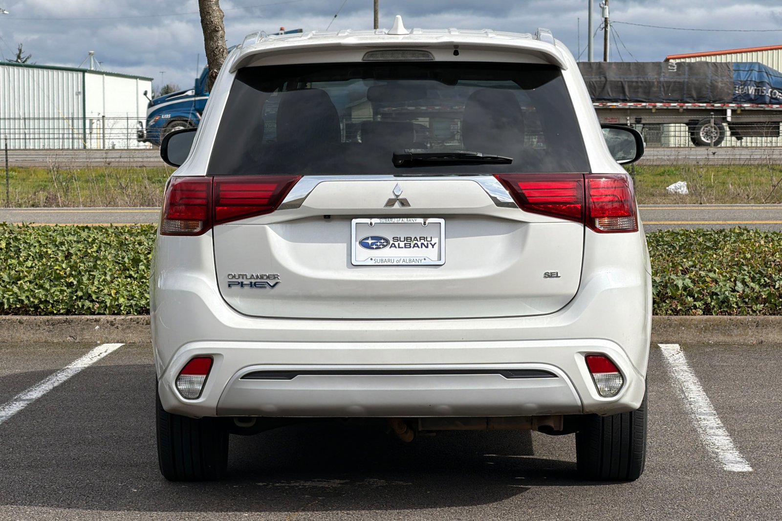 Used 2020 Mitsubishi Outlander SEL image 5