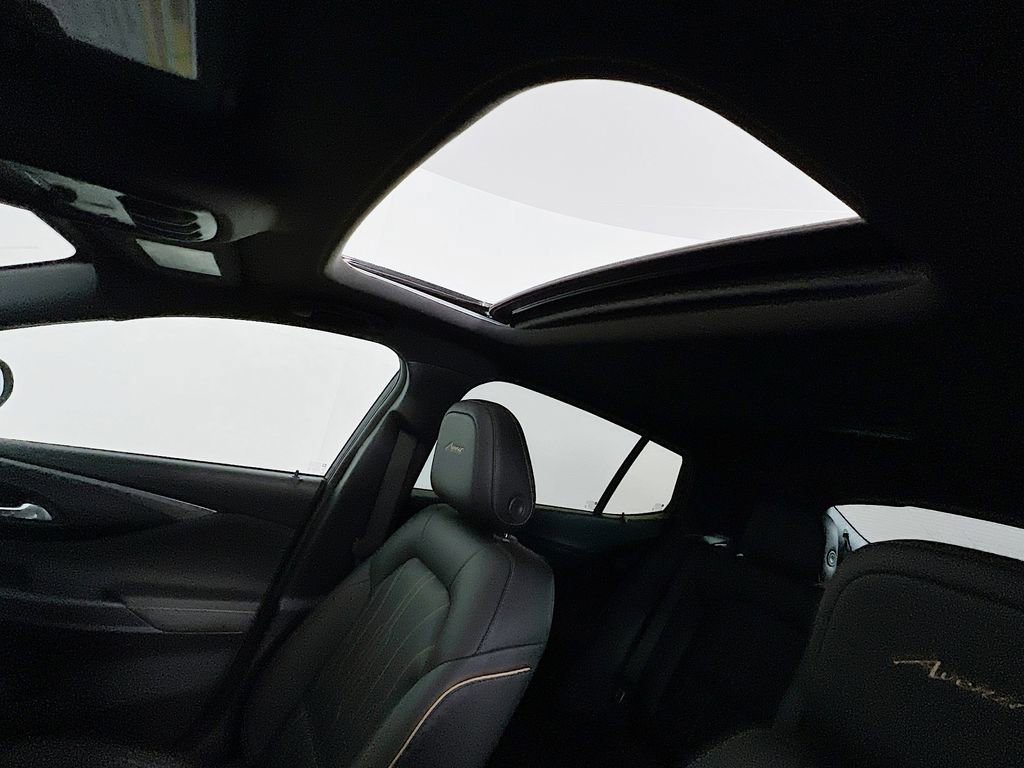 New 2026 Buick Envista Avenir FWD image 19