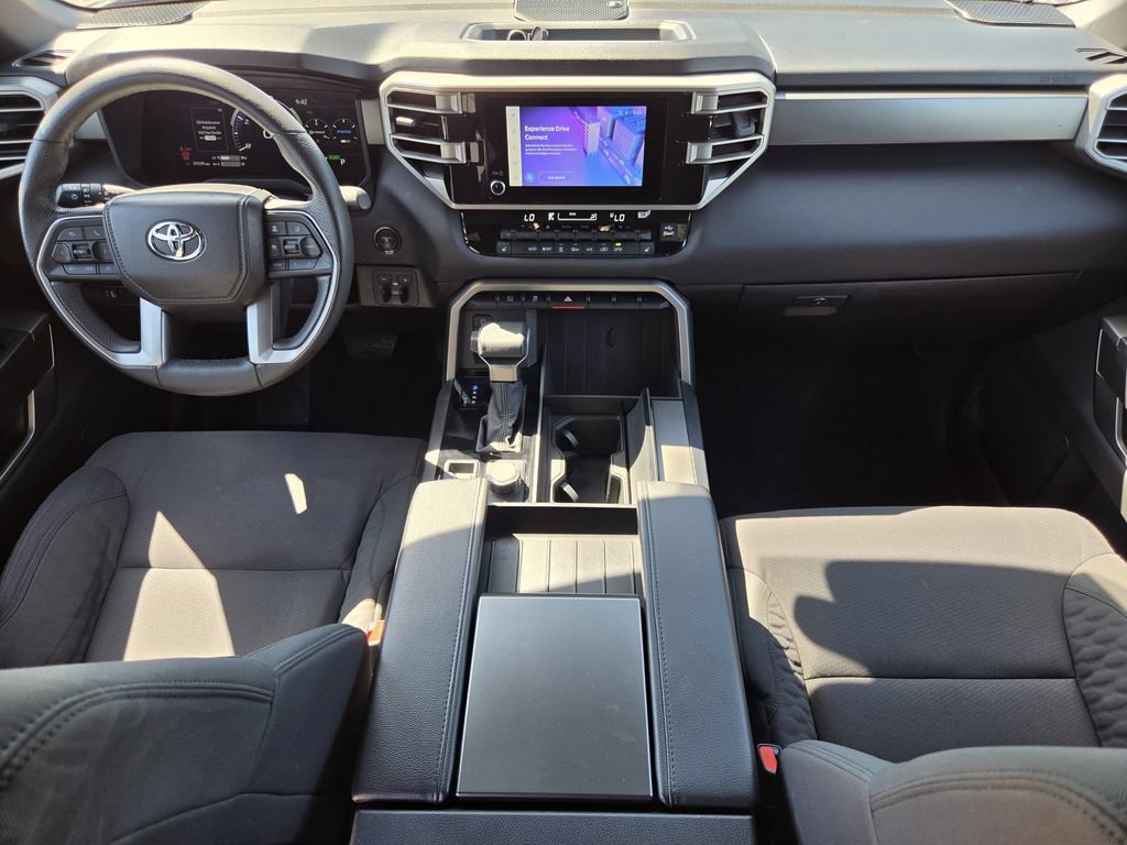 Used 2025 Toyota Sequoia SR5 AWD/4WD image 12