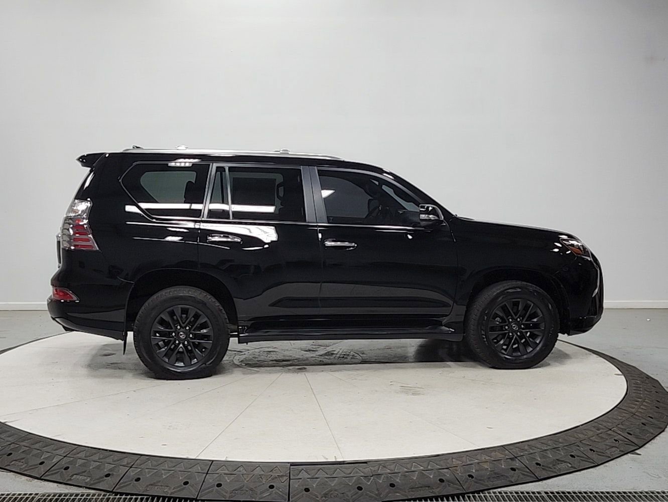 Used 2023 Lexus GX 460 Premium w/ Premium Package AWD/4WD image 8