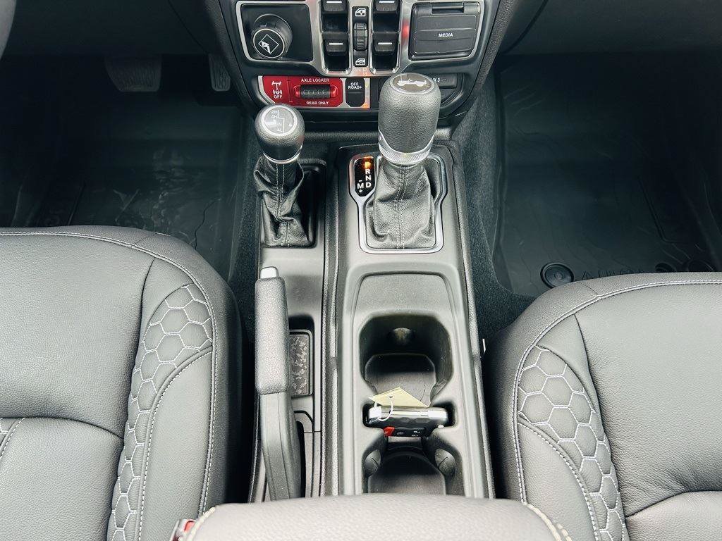 New 2025 Jeep Wrangler Unlimited Sport AWD/4WD image 23