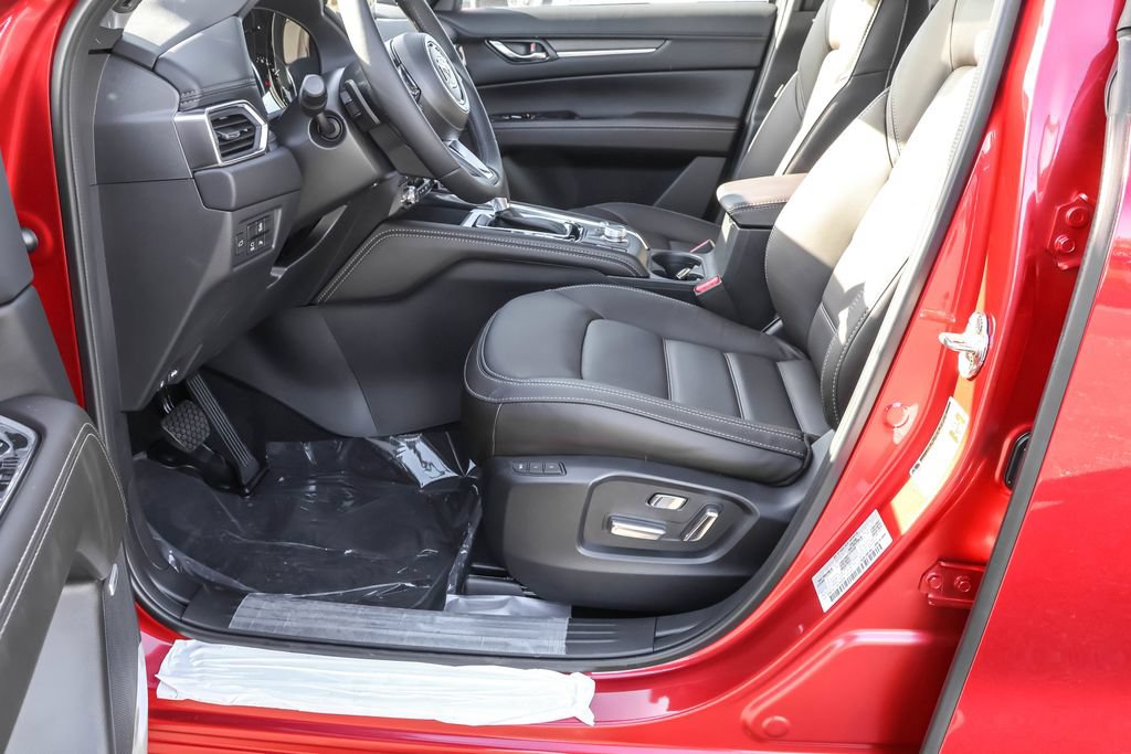 Used 2025 MAZDA CX-5 Signature AWD/4WD image 17