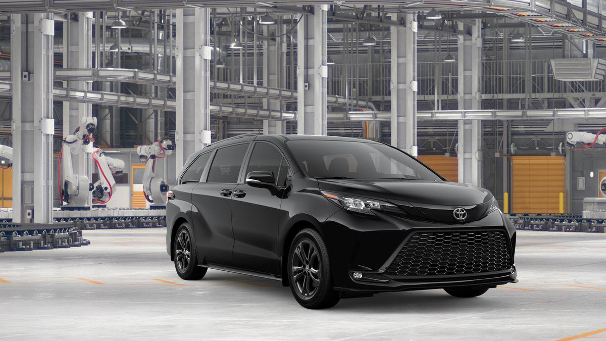 New 2026 Toyota Sienna XSE image 15