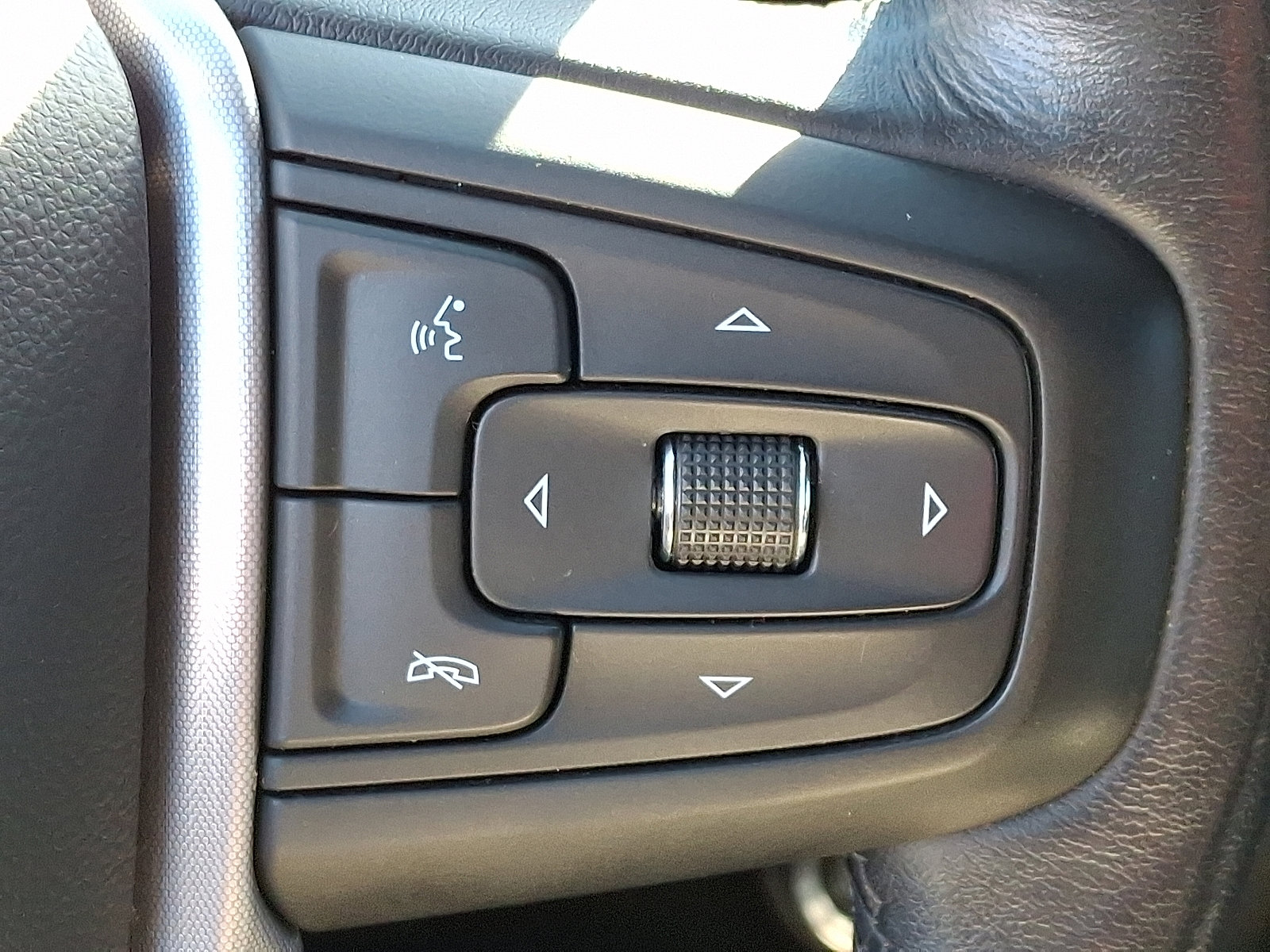 Used 2021 GMC Sierra 1500 Elevation image 22