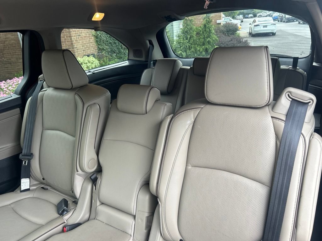 Used 2023 Honda Odyssey Elite image 10