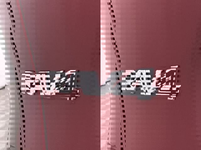 Used 2023 Toyota RAV4 XLE image 63