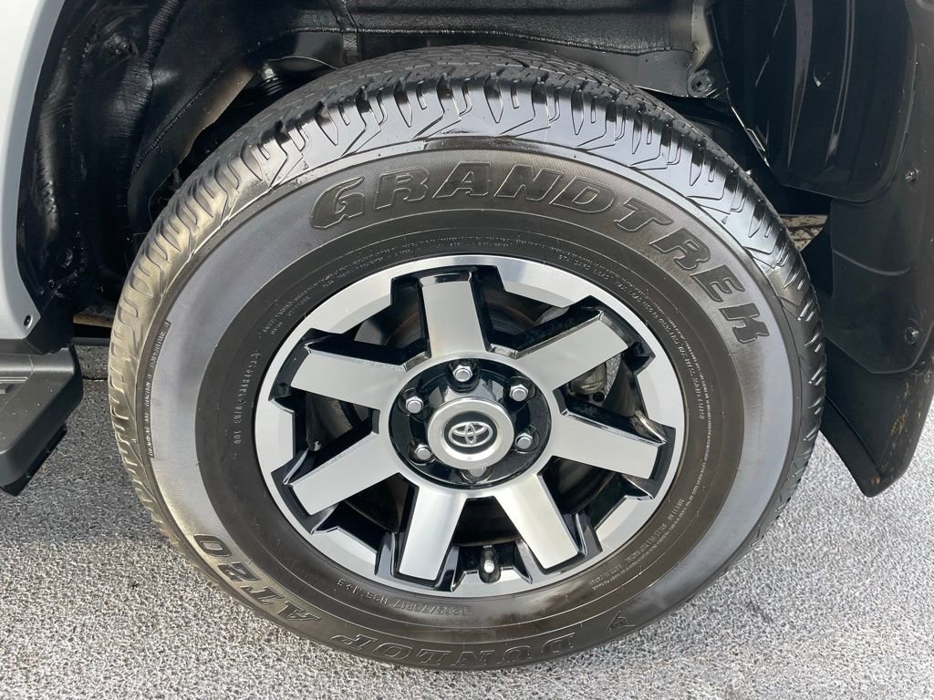 Used 2024 Toyota 4Runner TRD Off-Road Premium image 43