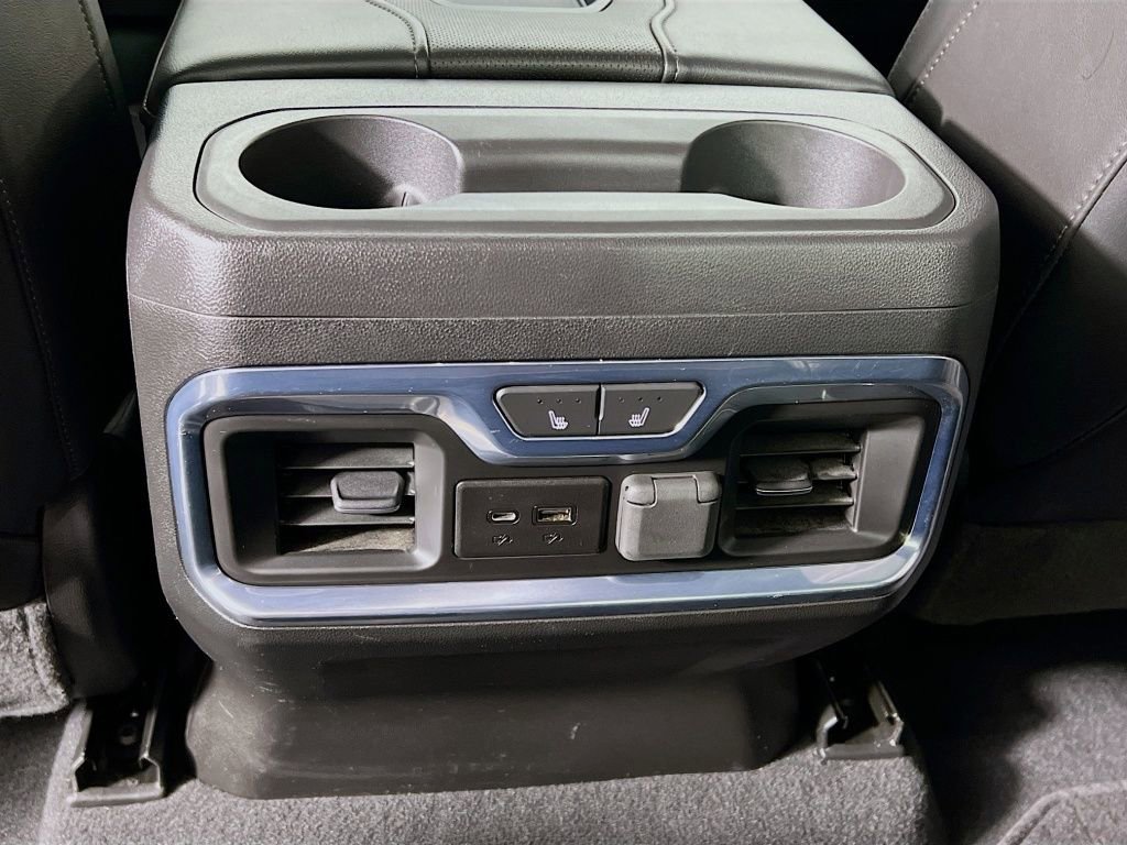 Certified 2022 Chevrolet Silverado 2500 High Country w/ LPO, Dark Essentials Package image 27