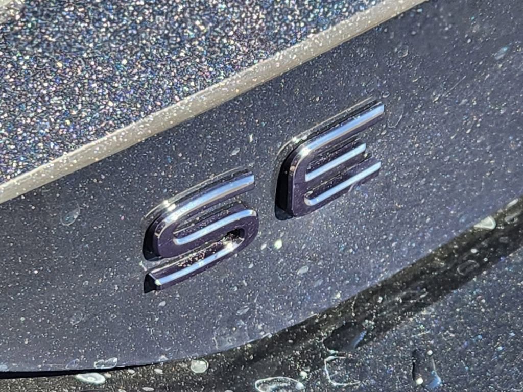 New 2026 Volkswagen Tiguan SE R-Line image 31