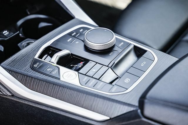 Used 2025 BMW 430i Convertible w/ M Sport Package RWD image 19