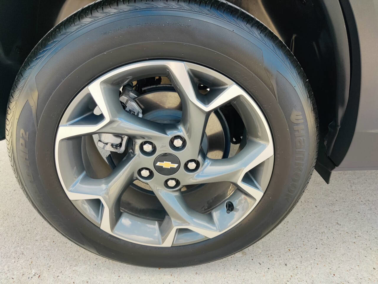 Used 2024 Chevrolet Trax LT w/ Driver Confidence Package image 14