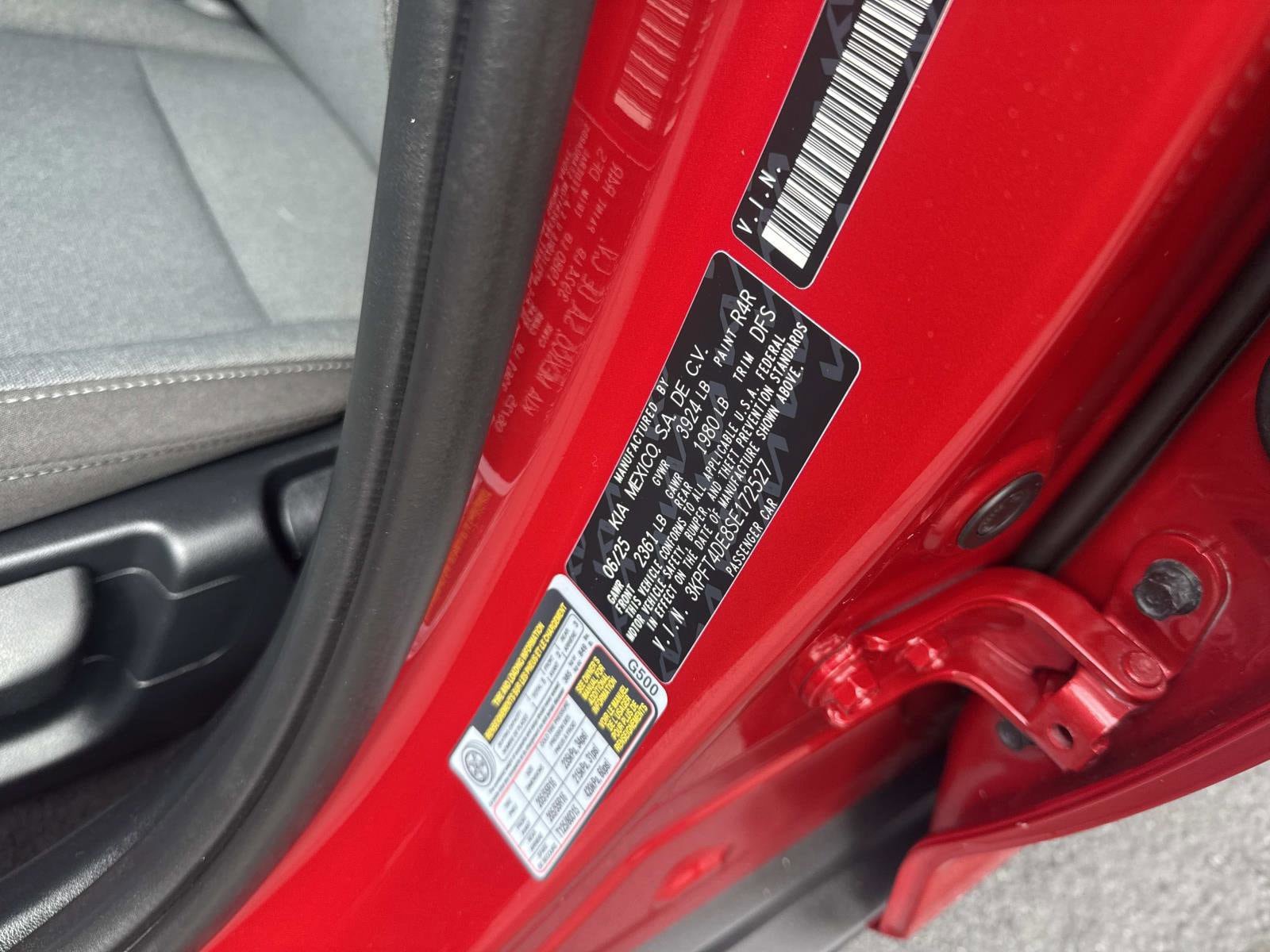 Used 2025 Kia K4 FWD image 18