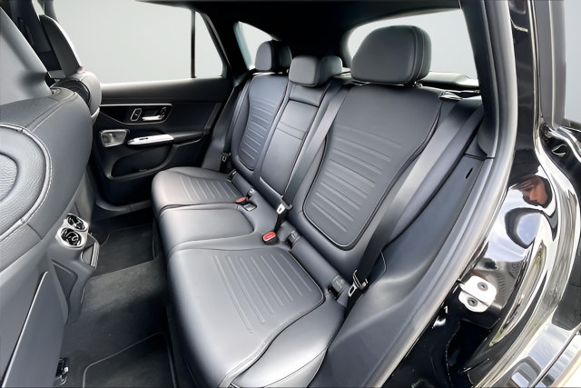 New 2025 Mercedes-Benz GLC 350e 4MATIC image 19
