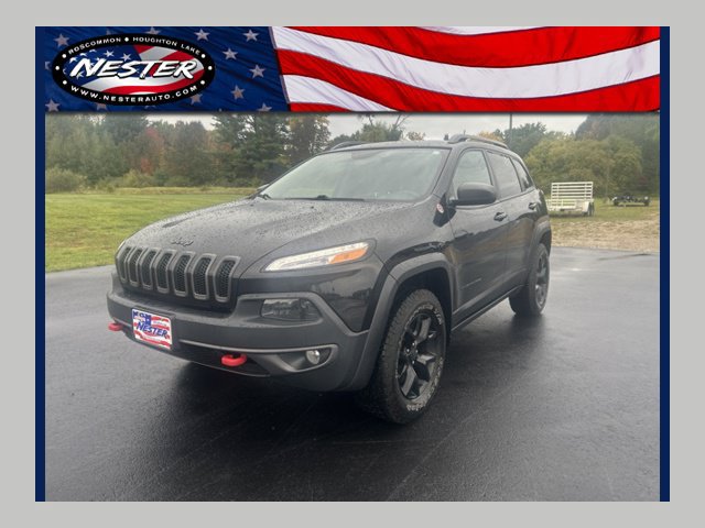 Used 2017 Jeep Cherokee Trailhawk w/ Comfort & Convenience Group