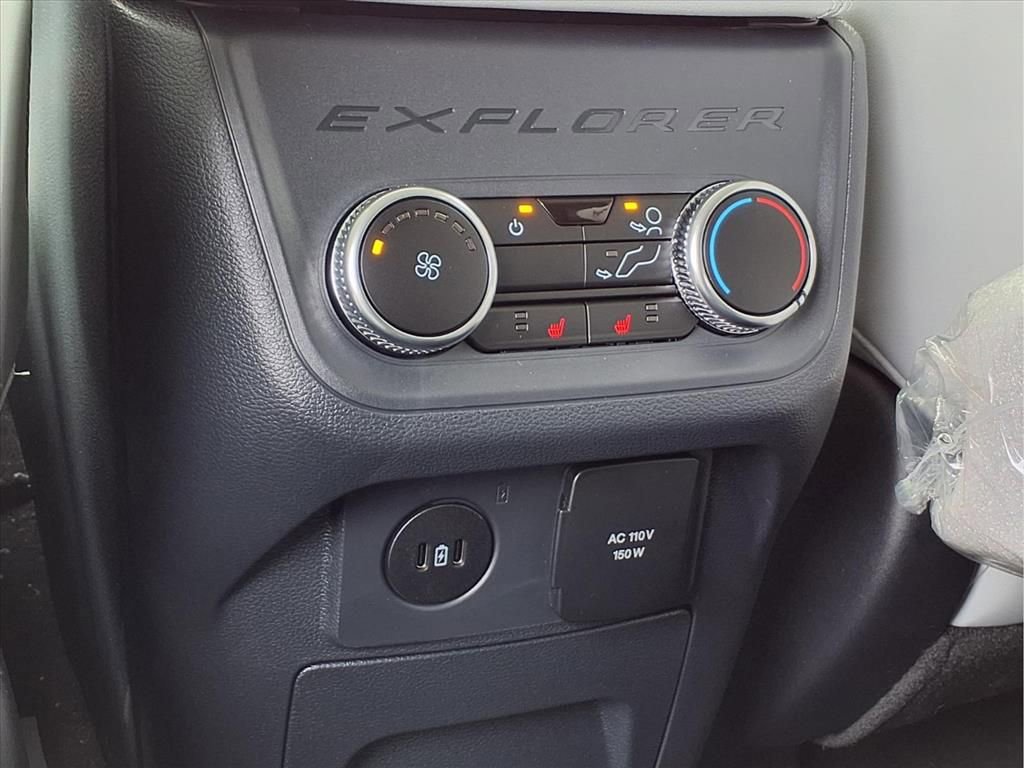 New 2026 Ford Explorer Platinum w/ LUX Leather Package image 21