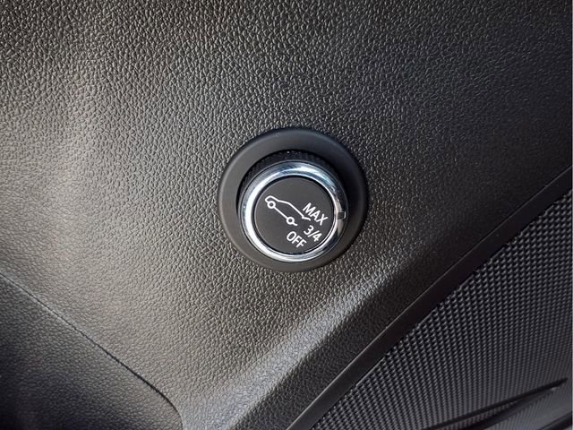 Certified 2023 Buick Envision Preferred w/ Sport Touring Package image 18